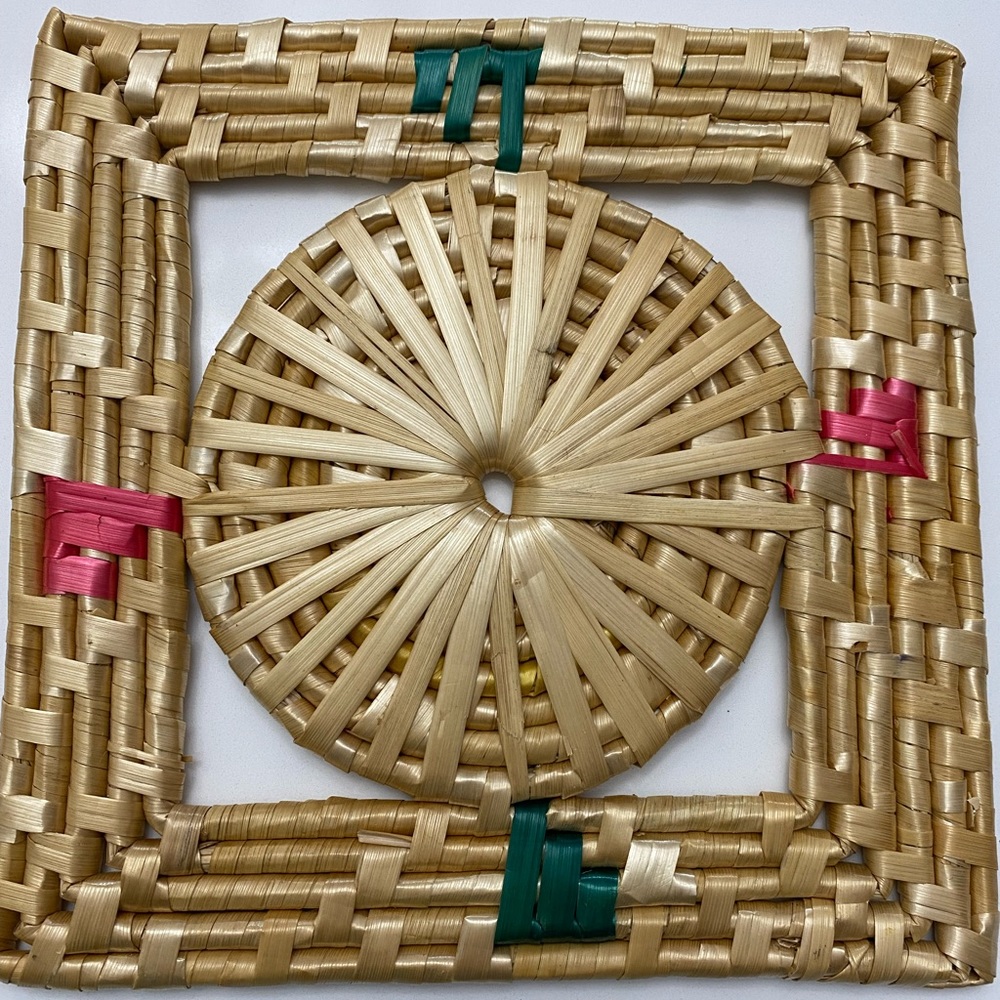 2 Wicker Straw Rattan Boho Trivets